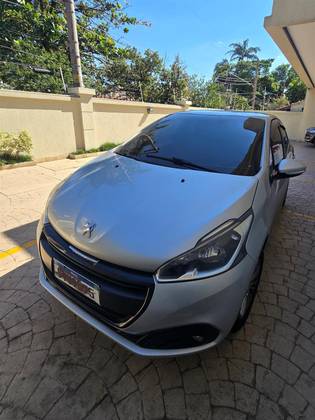PEUGEOT 208 1.2 ACTIVE 12V FLEX 4P MANUAL PEUGEOT 208 1.2 ACTIVE 12V FLEX 4P MANUAL